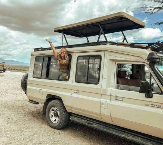 Safari Land Cruiser Rental Uganda - Self Drive Safaris Uganda