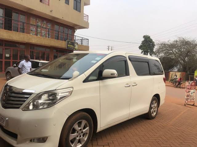 Family Vehicles - Self Drive Safaris Uganda